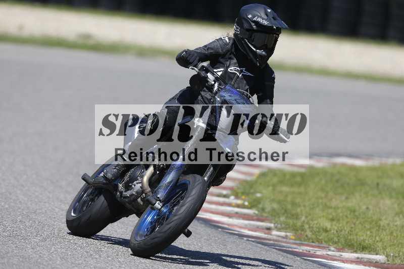 /43 08.08.2025 Discover the Bike ADR/Bike 1 gruen/450